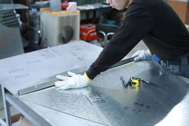 厨房の暑さ、換気の悪さを一括解決